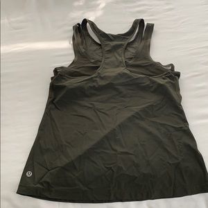 Olive layered lululemon tank